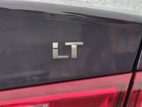 Used 2025 Chevrolet Malibu LT FWD image 9