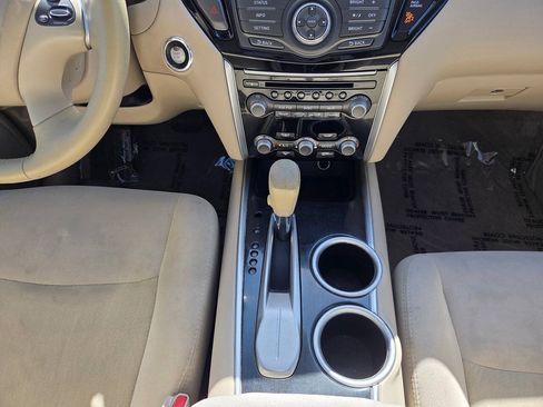 Used 2015 Nissan Pathfinder SV w/ Trailer Tow Package FWD image 15