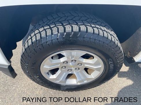 Used 2018 Chevrolet Silverado 1500 LT w/ All Star Edition image 10