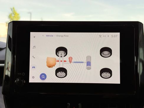 Used 2024 Toyota Corolla LE w/ LE Convenience Package image 41