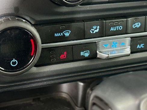 Used 2025 Ford Bronco Big Bend image 20