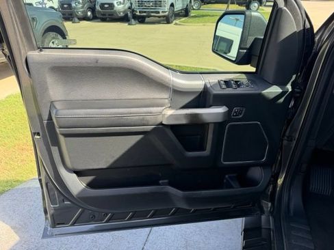 Used 2020 Ford F150 Lariat w/ Equipment Group 502A Luxury AWD/4WD image 8