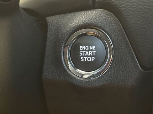 Certified 2025 Toyota RAV4 XLE w/ Convenience Package FWD image 27