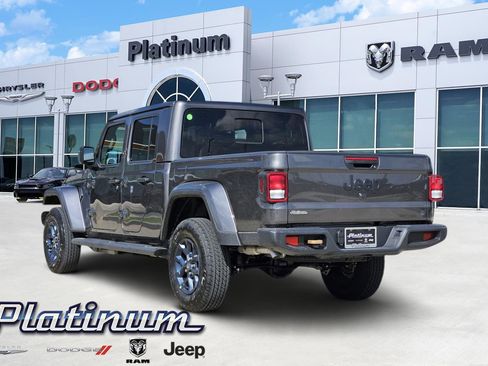 New 2026 Jeep Gladiator Sport AWD/4WD image 4