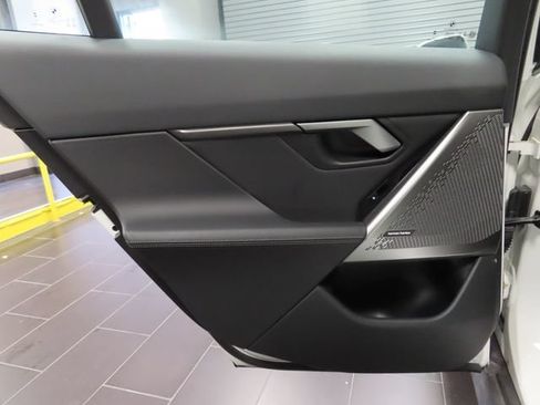 Used 2026 BMW 530i RWD image 10
