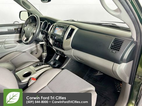 Used 2012 Toyota Tacoma 4x4 Double Cab image 27