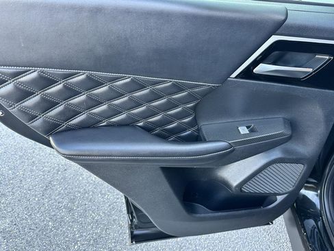 Used 2022 Mitsubishi Outlander SEL image 23