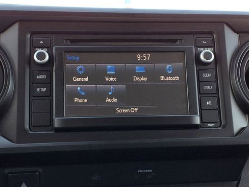 Used 2019 Toyota Tacoma 2WD Double Cab image 11