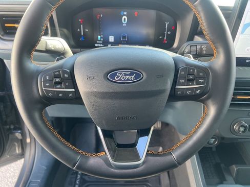 Used 2025 Ford Maverick Tremor AWD/4WD image 21