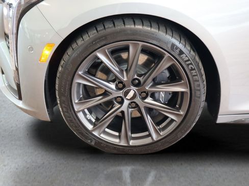 Used 2026 Cadillac CT5 V RWD image 28
