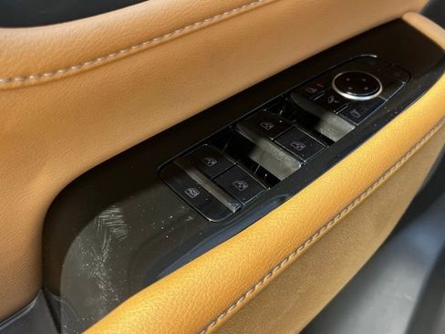 Certified 2025 INFINITI QX80 Sensory AWD/4WD image 12