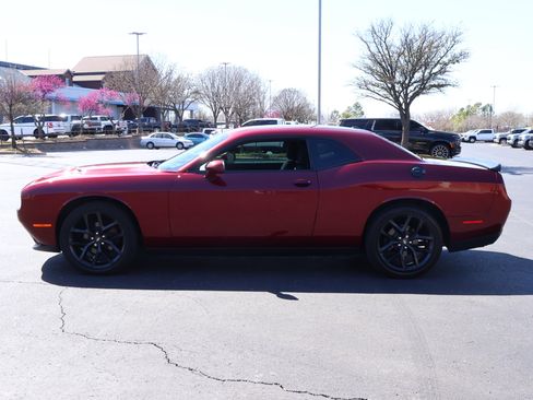 Used 2020 Dodge Challenger SXT w/ Blacktop Package image 25