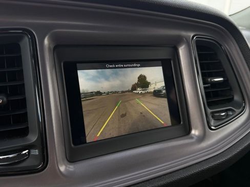 Used 2023 Dodge Challenger SXT image 18