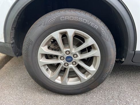Used 2021 Ford Escape SE AWD/4WD image 10