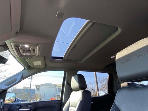 Used 2020 GMC Sierra 1500 Denali w/ Denali Premium Package image 37