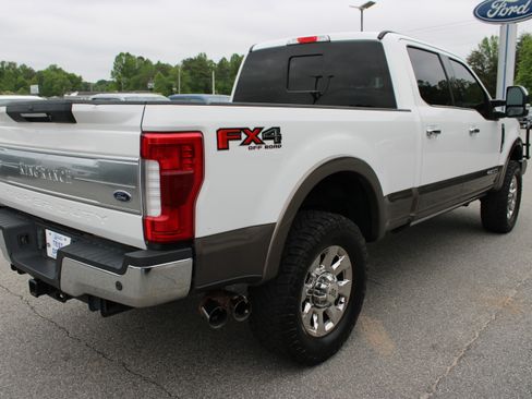 Used 2019 Ford F350 King Ranch w/ King Ranch Ultimate Package AWD/4WD image 6