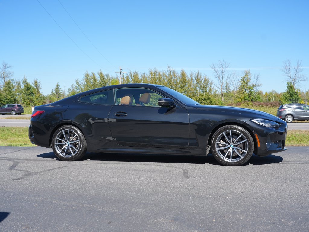 Used 2021 BMW 430i xDrive Coupe w/ Premium Package AWD/4WD image 2