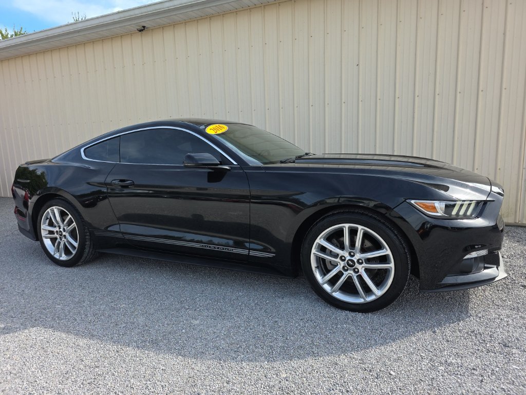 Used 2016 Ford Mustang Premium w/ Pony Package RWD image 2