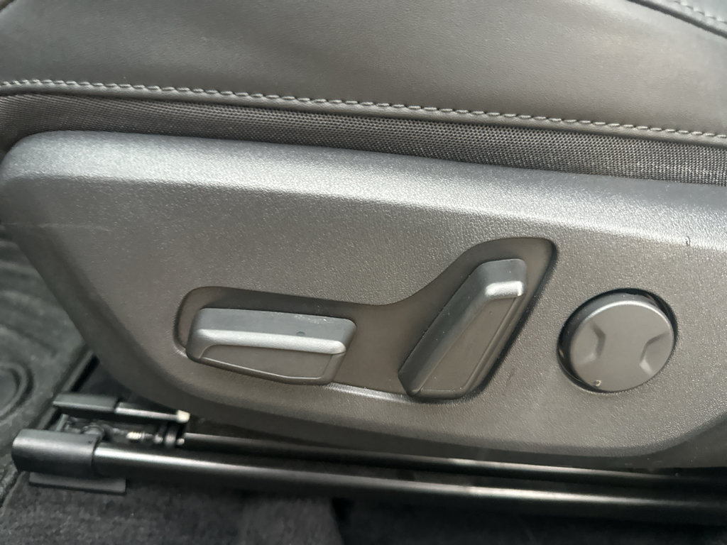 Used 2023 Kia Niro Wind FWD image 25