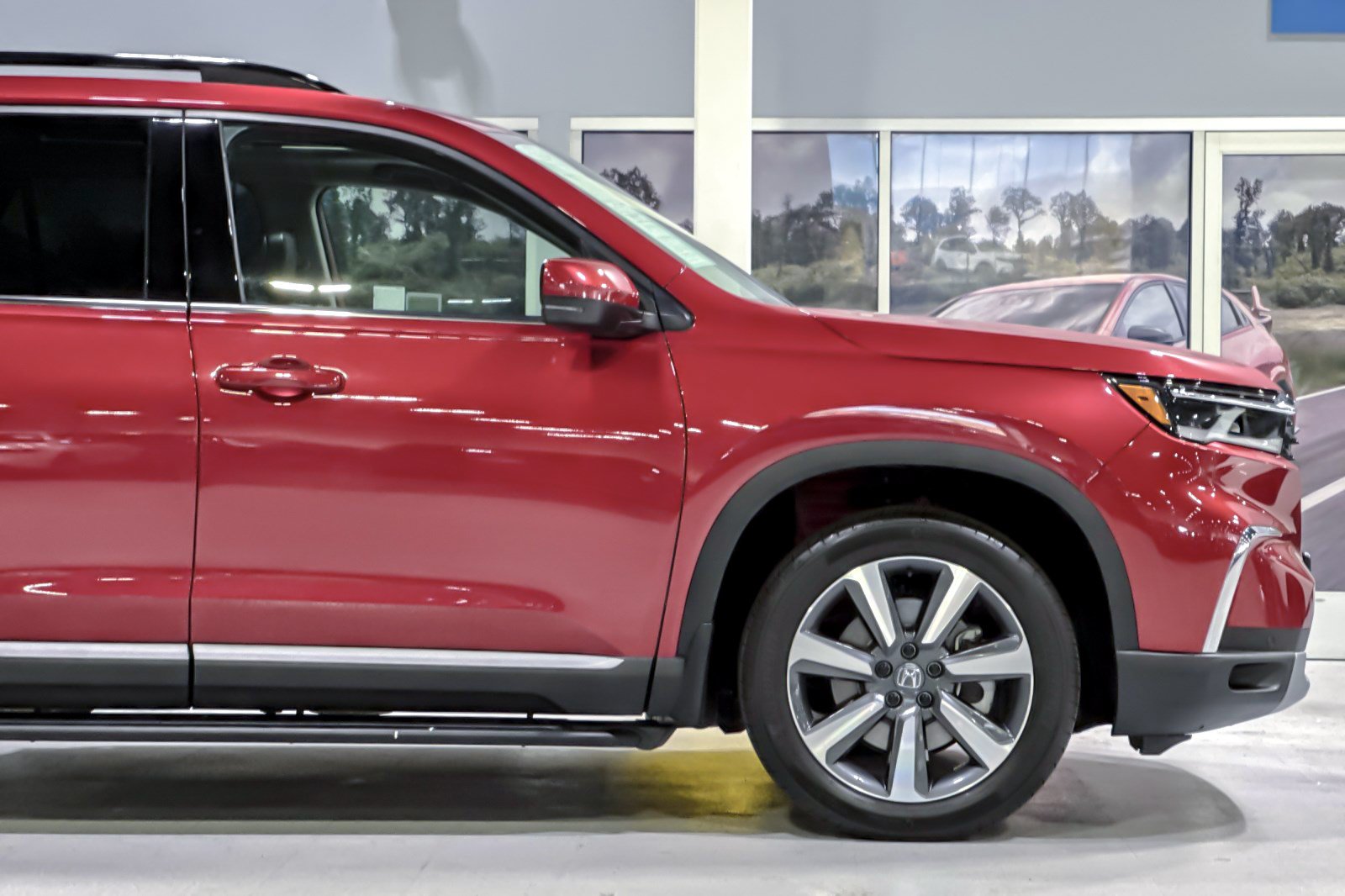 Used 2025 Honda Pilot Touring image 37