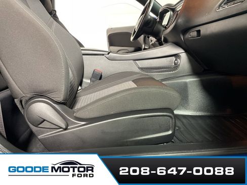 Used 2023 Dodge Challenger SXT w/ Blacktop Package image 27