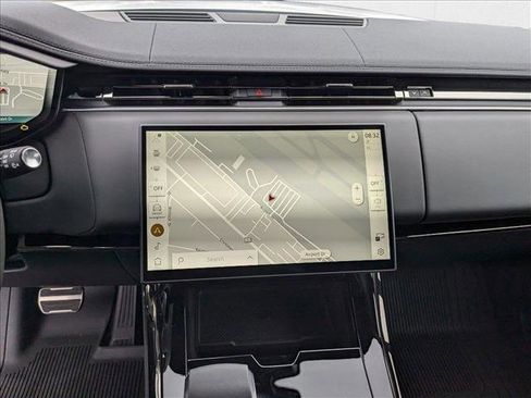 New 2025 Land Rover Range Rover Sport Dynamic SE image 12