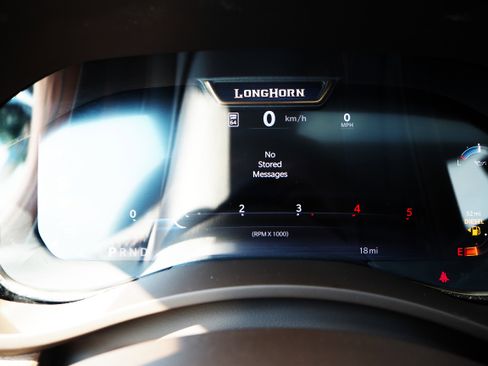 New 2025 RAM 2500 Limited image 30