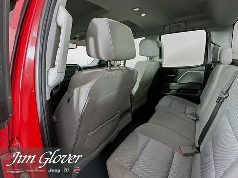 Used 2018 Chevrolet Silverado 1500 Custom w/ Custom Value Package image 17