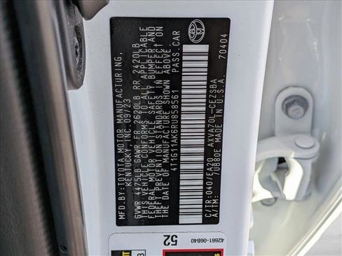 Used 2024 Toyota Camry SE image 25