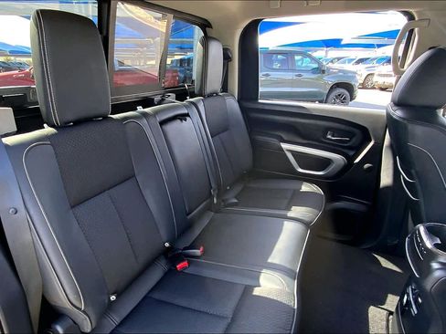 Used 2018 Nissan Titan PRO-4X w/ Pro-4x Utility Package image 20