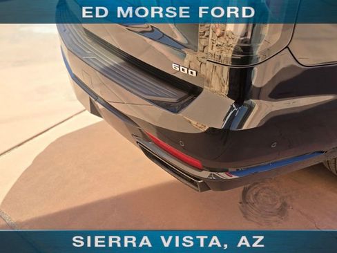 Used 2023 Cadillac Escalade ESV Sport Platinum AWD/4WD image 9