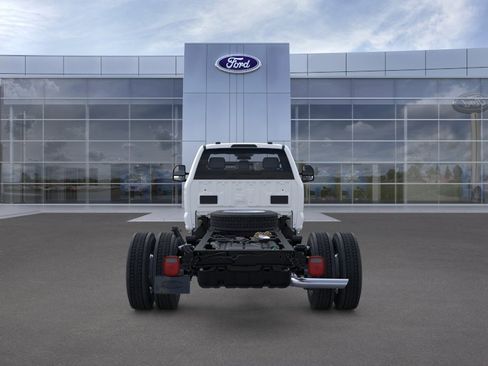 New 2026 Ford F450 2WD Regular Cab Super Duty image 5