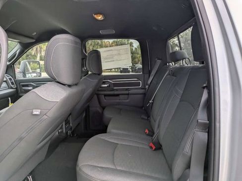 New 2026 RAM 3500 Big Horn AWD/4WD image 13
