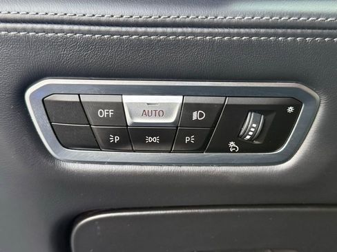 Used 2020 BMW X5 M Competition w/ Executive Package image 29