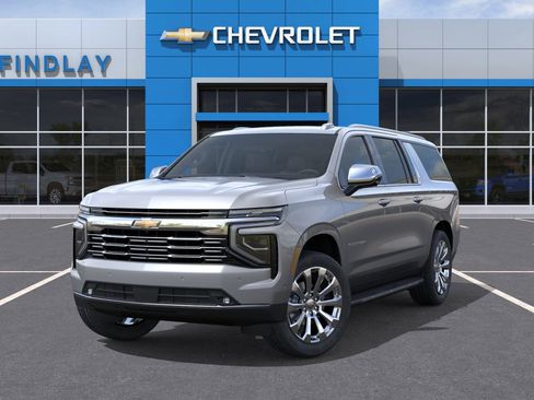 New 2025 Chevrolet Suburban Premier image 19
