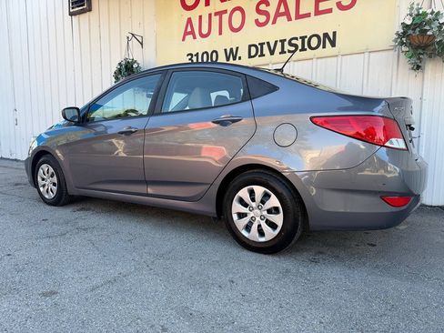 Used 2016 Hyundai Accent SE FWD image 10