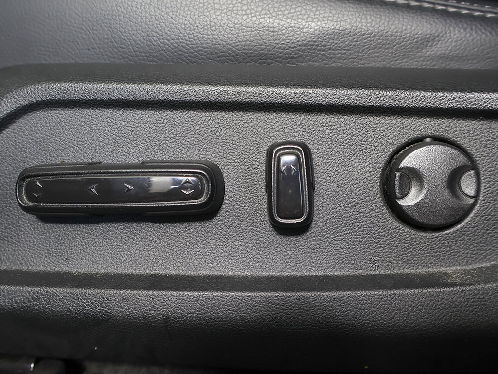 Used 2024 Honda Pilot Touring image 28