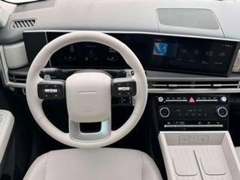 New 2026 Hyundai Santa Fe SE FWD image 17
