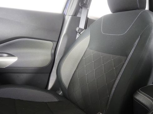 Used 2020 Nissan Kicks SV image 20