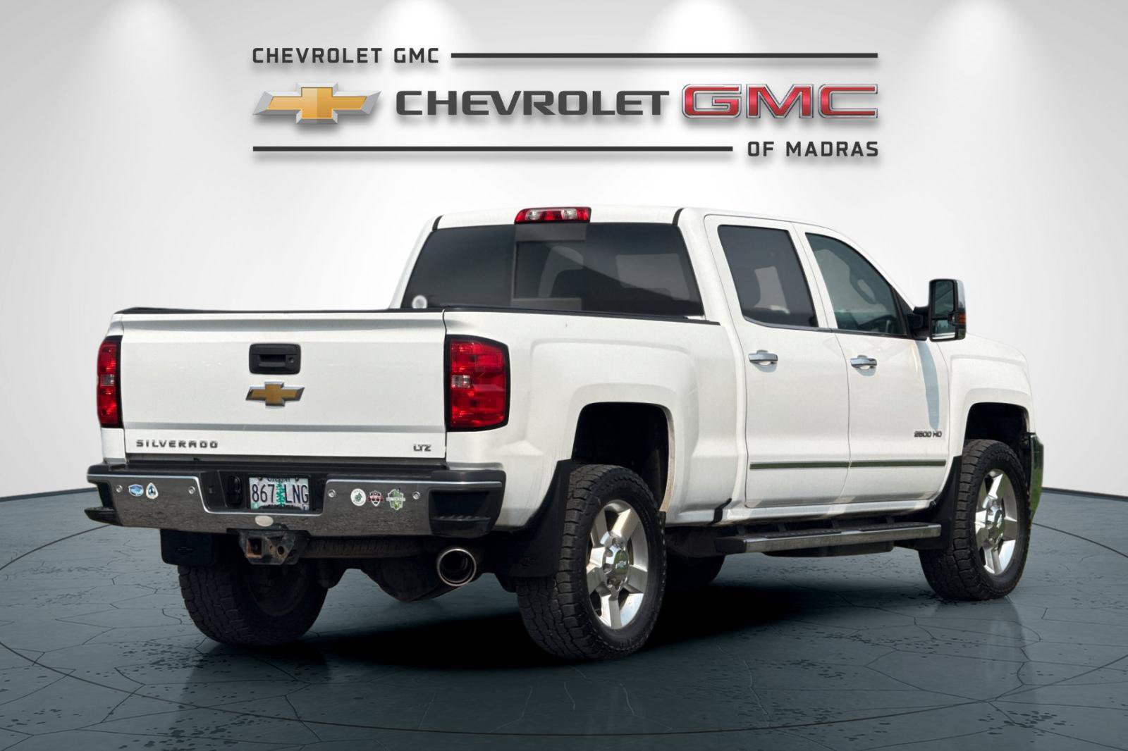 Used 2016 Chevrolet Silverado 2500 LTZ w/ Duramax Plus Package AWD/4WD image 3