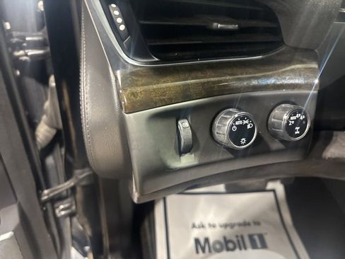Used 2020 Cadillac Escalade ESV Platinum image 26