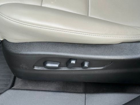 Used 2020 Cadillac XT4 Premium Luxury w/ Driver Awareness Package image 14