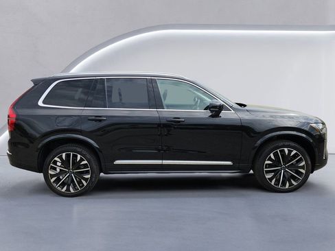 New 2026 Volvo XC90 B6 Ultra w/ Protection Package AWD/4WD image 3