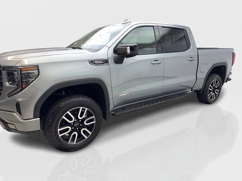Used 2025 GMC Sierra 1500 AT4 w/ AT4 Premium Package AWD/4WD image 12