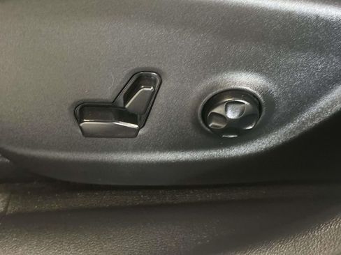 Used 2019 Jeep Cherokee High Altitude AWD/4WD image 20