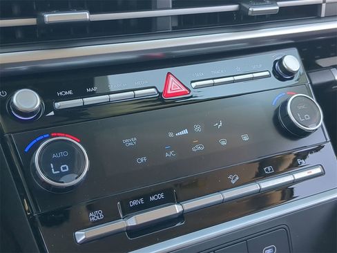 New 2026 Hyundai Santa Fe SE image 26