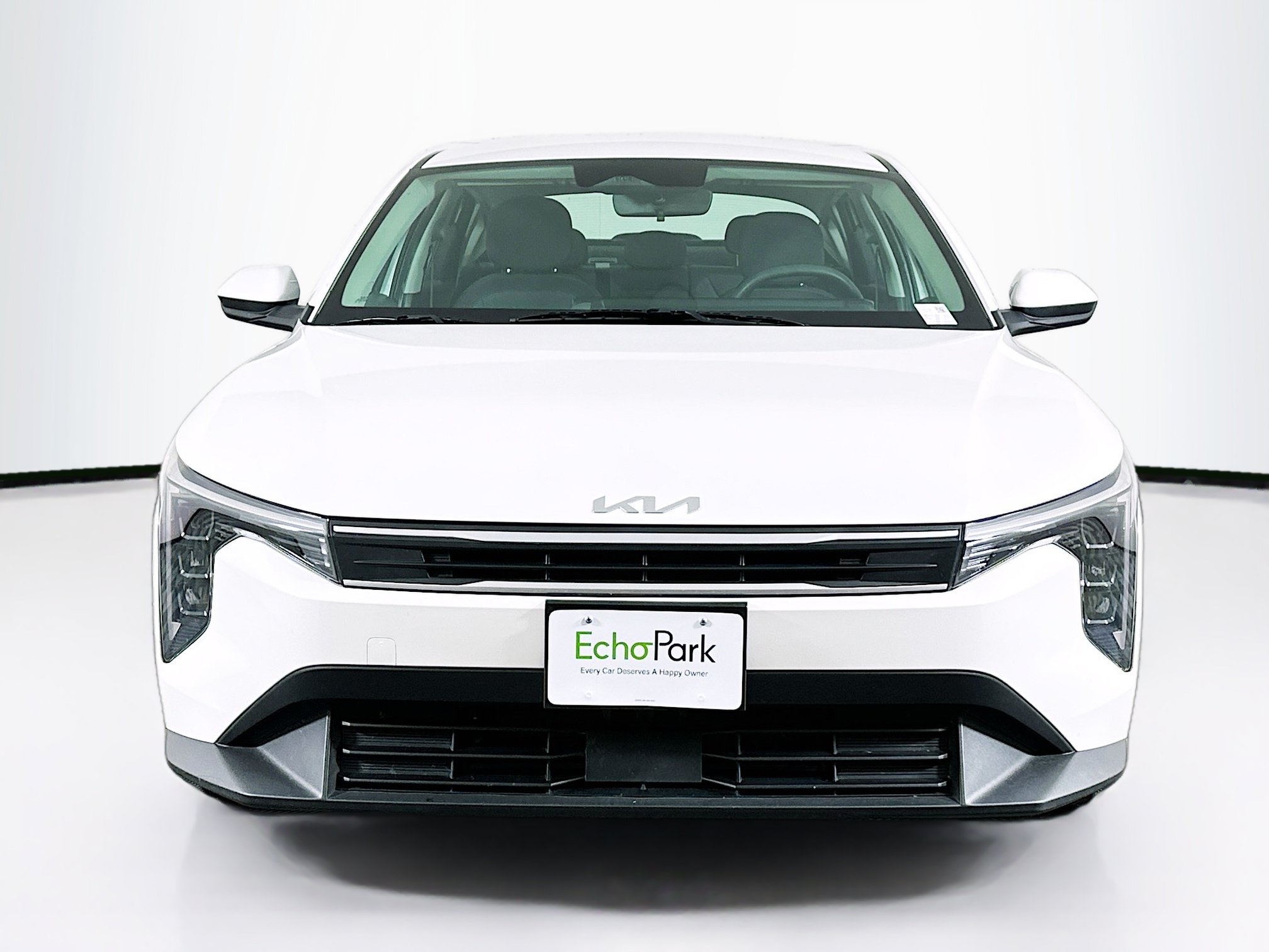 Used 2025 Kia K4 FWD image 2