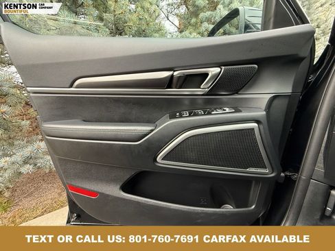 Used 2025 Kia Telluride S AWD/4WD image 21