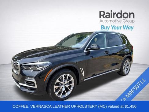 Used 2021 BMW X5 xDrive40i w/ Premium Package AWD/4WD image 3