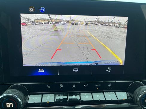 Used 2023 Chevrolet Colorado LT w/ LT Convenience Package III image 49